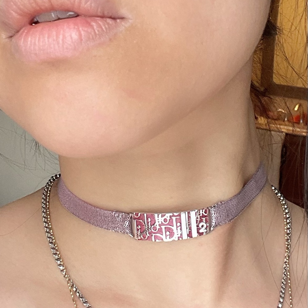 100% authentic vintage Dior ribbon choker